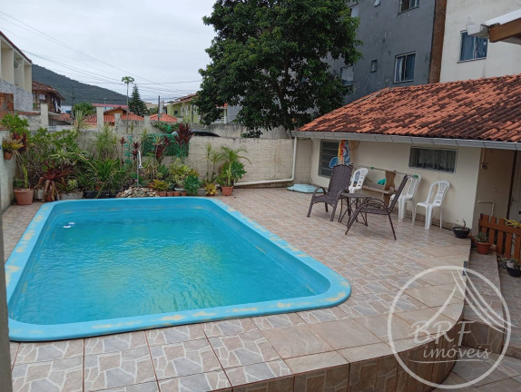 Casa com 3 Quartos à Venda, 164 m² em Ingleses Do Rio Vermelho - Florianópolis