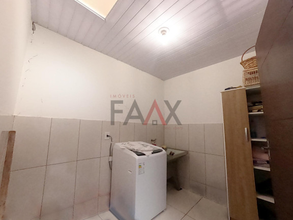 Imagem Casa com 2 Quartos à Venda, 250 m² em Boqueirão - Guarapuava Imagem Casa com 2 Quartos à Venda, 250 m² em Boqueirão - Guarapuava