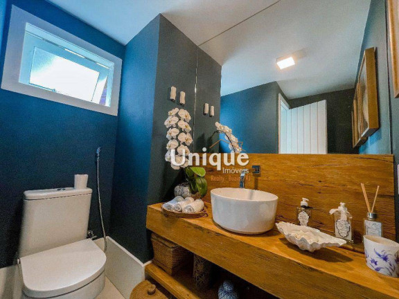 Imagem Casa com 6 Quartos à Venda, 500 m² em Manguinhos - Armação Dos Búzios Imagem Casa com 6 Quartos à Venda, 500 m² em Manguinhos - Armação Dos Búzios