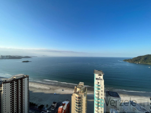 Imagem Apartamento com 3 Quartos à Venda, 144 m² em Centro