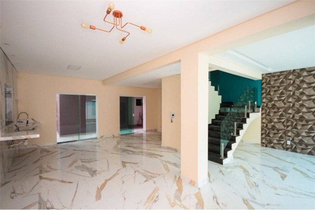 Imagem Sobrado com 5 Quartos à Venda, 240 m² em Ipiranga - São Paulo