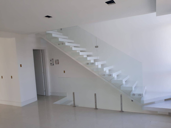 Imagem Casa com 3 Quartos à Venda, 169 m² em Floresta - Joinville Imagem Casa com 3 Quartos à Venda, 169 m² em Floresta - Joinville