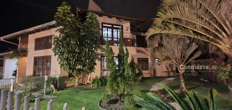 Imagem Casa com 5 Quartos à Venda, 362 m² em São Luís - Jaraguá Do Sul