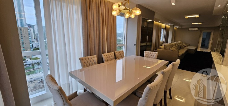 Imagem Apartamento com 5 Quartos à Venda, 261 m² em Centro - Balneário Camboriú Imagem Apartamento com 5 Quartos à Venda, 261 m² em Centro - Balneário Camboriú