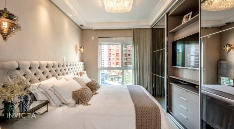 Imagem Apartamento com 4 Quartos à Venda, 150 m² em Centro - Balneário Camboriú