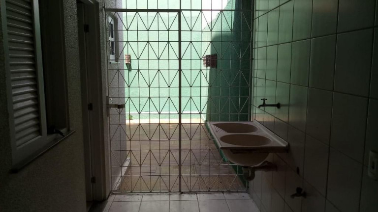 Imagem Casa com 3 Quartos à Venda, 150 m² em Sapiranga - Fortaleza