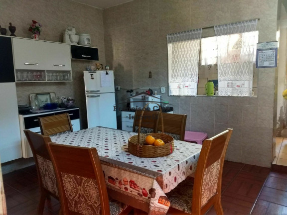 Sobrado com 3 Quartos à Venda,  em Santa Luzia - Aparecida