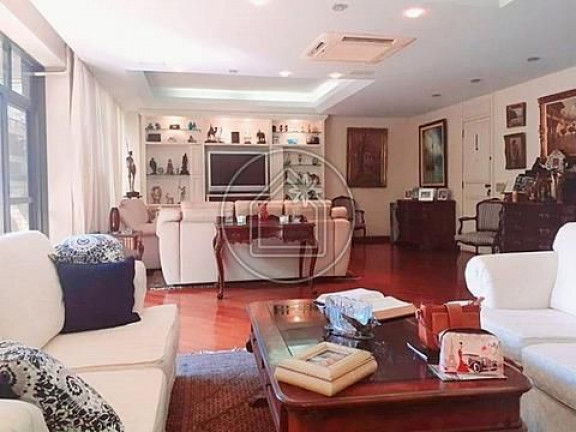 Imagem Apartamento com 4 Quartos à Venda, 203 m² em Leblon - Rio De Janeiro