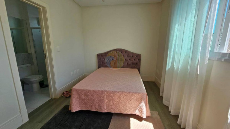 Imagem Apartamento com 3 Quartos à Venda, 133 m² em Centro - Balneário Camboriú Imagem Apartamento com 3 Quartos à Venda, 133 m² em Centro - Balneário Camboriú
