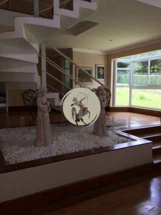 Imagem Casa com 4 Quartos à Venda, 450 m² em Capivari - Campos Do Jordão Imagem Casa com 4 Quartos à Venda, 450 m² em Capivari - Campos Do Jordão