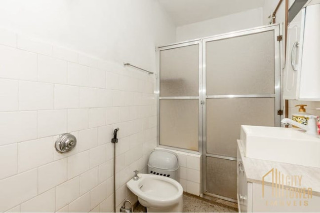 Imagem Casa com 2 Quartos à Venda, 123 m² em Saúde - São Paulo Imagem Casa com 2 Quartos à Venda, 123 m² em Saúde - São Paulo