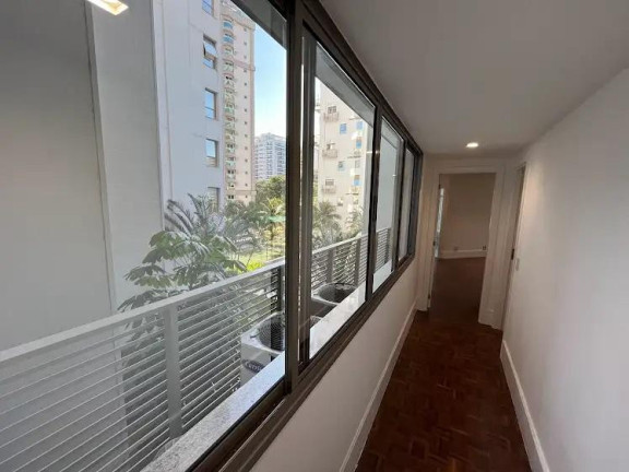 Imagem Apartamento com 4 Quartos à Venda, 366 m² em Barra Da Tijuca - Rio De Janeiro Imagem Apartamento com 4 Quartos à Venda, 366 m² em Barra Da Tijuca - Rio De Janeiro
