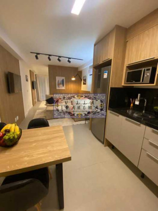 Imagem Studio com 1 Quarto à Venda, 46 m² em Copacabana - Rio De Janeiro Imagem Studio com 1 Quarto à Venda, 46 m² em Copacabana - Rio De Janeiro