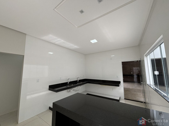 Imagem Casa com 3 Quartos à Venda, 205 m² em Jardim Califórnia - Patos De Minas