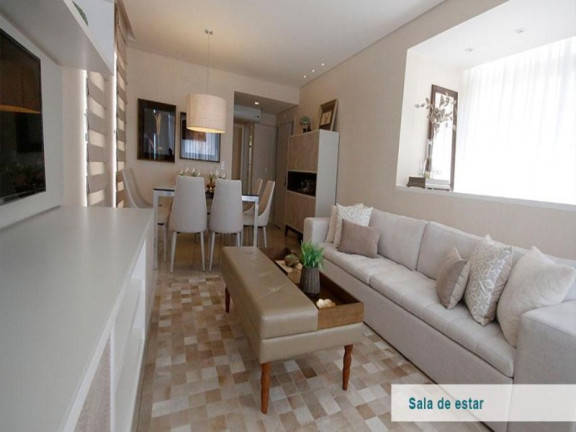 Imagem Imóvel com 3 Quartos à Venda, 200 m² em Centro - Balneário Camboriú Imagem Imóvel com 3 Quartos à Venda, 200 m² em Centro - Balneário Camboriú