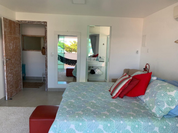 Imagem Imóvel com 2 Quartos à Venda, 135 m² em Algodoal - Cabo Frio