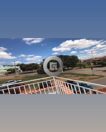 Imagem Casa com 6 Quartos à Venda, 275 m² em Santa Lúcia - Montes Claros Imagem Casa com 6 Quartos à Venda, 275 m² em Santa Lúcia - Montes Claros