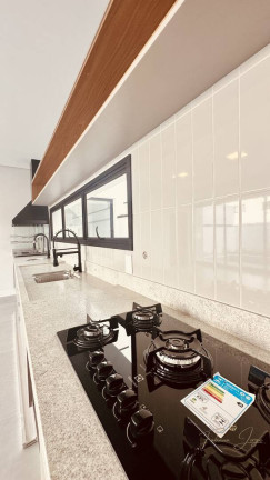 Imagem Casa com 3 Quartos à Venda, 300 m² em Roncáglia - Valinhos