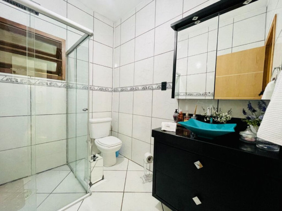 Imagem Casa com 4 Quartos à Venda, 242 m² em Garcia - Blumenau Imagem Casa com 4 Quartos à Venda, 242 m² em Garcia - Blumenau