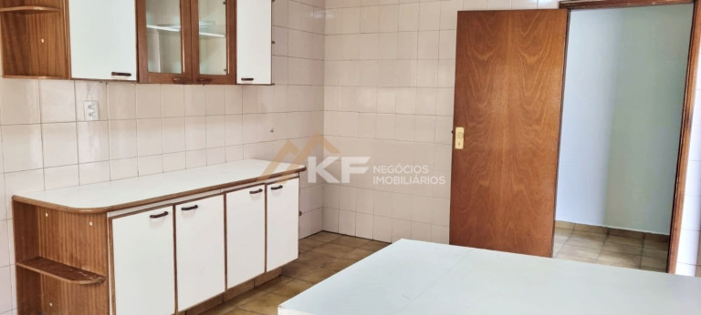 Imagem Apartamento com 3 Quartos à Venda, 150 m² em Sumarezinho - Ribeirão Preto Imagem Apartamento com 3 Quartos à Venda, 150 m² em Sumarezinho - Ribeirão Preto