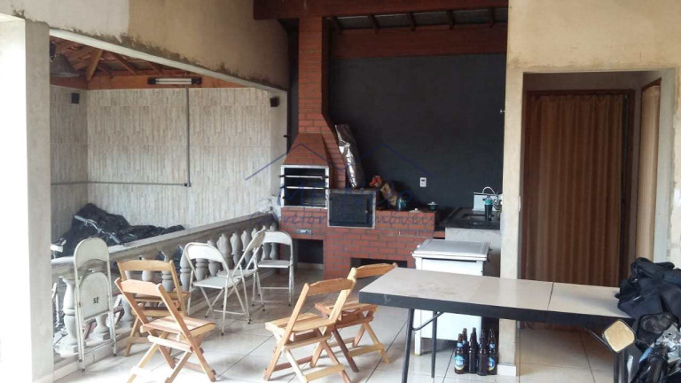 Imagem Casa com 3 Quartos à Venda, 272 m² em Vila Guilhermina - Pirassununga Imagem Casa com 3 Quartos à Venda, 272 m² em Vila Guilhermina - Pirassununga