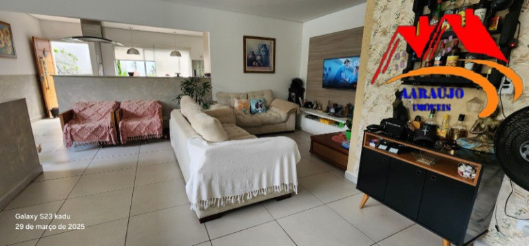 Imagem Casa com 4 Quartos à Venda, 280 m² em Jardim Passárgada I - Cotia Imagem Casa com 4 Quartos à Venda, 280 m² em Jardim Passárgada I - Cotia