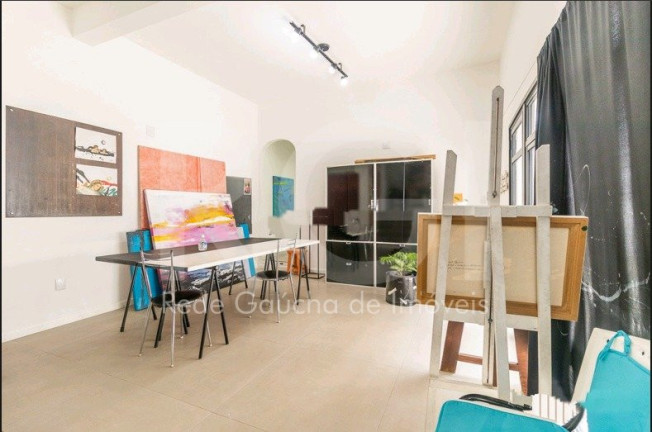 Imagem Casa com 5 Quartos à Venda, 299 m² em Menino Deus - Porto Alegre