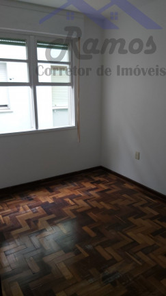 Imagem Imóvel com 2 Quartos à Venda, 50 m² em Cristal - Porto Alegre Imagem Imóvel com 2 Quartos à Venda, 50 m² em Cristal - Porto Alegre