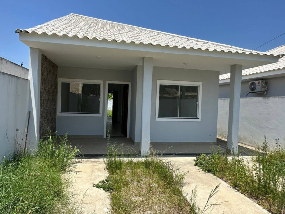 Casa com 2 Quartos para Alugar,  em Parque Hotel - Araruama