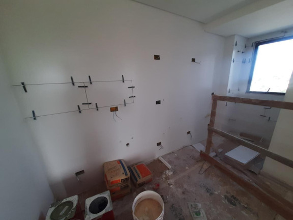 Imagem Apartamento com 3 Quartos à Venda, 76 m² em Capão Raso - Curitiba