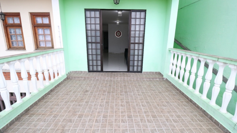 Imagem Casa com 3 Quartos à Venda, 225 m² em Vila Santa Terezinha (zona Norte) - São Paulo Imagem Casa com 3 Quartos à Venda, 225 m² em Vila Santa Terezinha (zona Norte) - São Paulo
