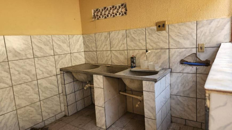 Imagem Casa com 3 Quartos à Venda, 156 m² em Aeroporto - Teresina Imagem Casa com 3 Quartos à Venda, 156 m² em Aeroporto - Teresina