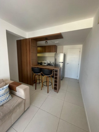 Imagem Imóvel com 2 Quartos à Venda, 66 m² em Barra - Salvador Imagem Imóvel com 2 Quartos à Venda, 66 m² em Barra - Salvador