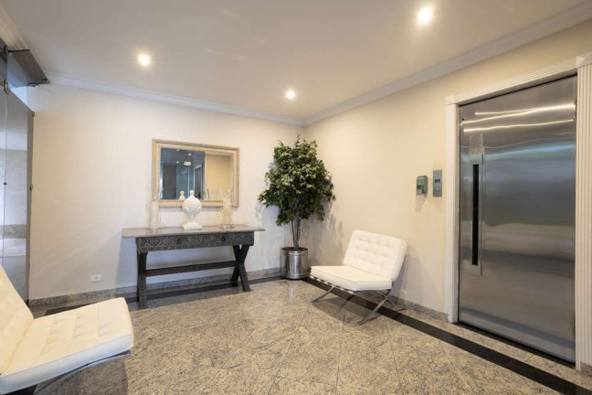 Imagem Apartamento com 3 Quartos à Venda, 228 m² em Itaim Bibi - São Paulo Imagem Apartamento com 3 Quartos à Venda, 228 m² em Itaim Bibi - São Paulo