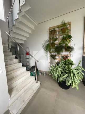 Imagem Casa de Condomínio com 3 Quartos à Venda, 220 m² em Alphaville - Santana De Parnaíba Imagem Casa de Condomínio com 3 Quartos à Venda, 220 m² em Alphaville - Santana De Parnaíba
