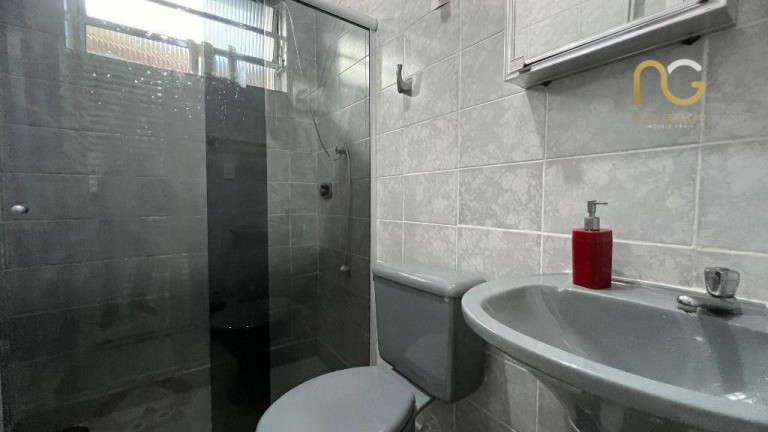 Imagem Kitnet com 1 Quarto à Venda, 28 m² em Vila Guilhermina - Praia Grande Imagem Kitnet com 1 Quarto à Venda, 28 m² em Vila Guilhermina - Praia Grande