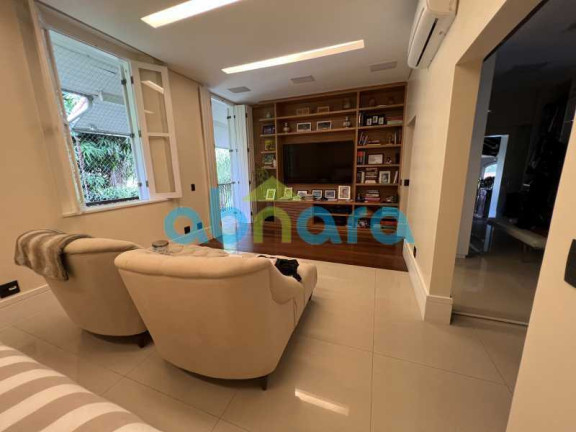 Imagem Casa com 5 Quartos à Venda, 800 m² em Botafogo - Rio De Janeiro Imagem Casa com 5 Quartos à Venda, 800 m² em Botafogo - Rio De Janeiro