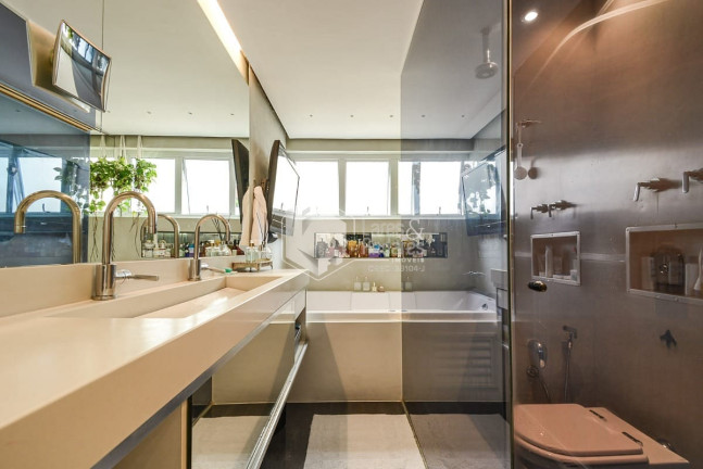 Imagem Apartamento com 1 Quarto à Venda, 178 m² em Pinheiros - São Paulo Imagem Apartamento com 1 Quarto à Venda, 178 m² em Pinheiros - São Paulo