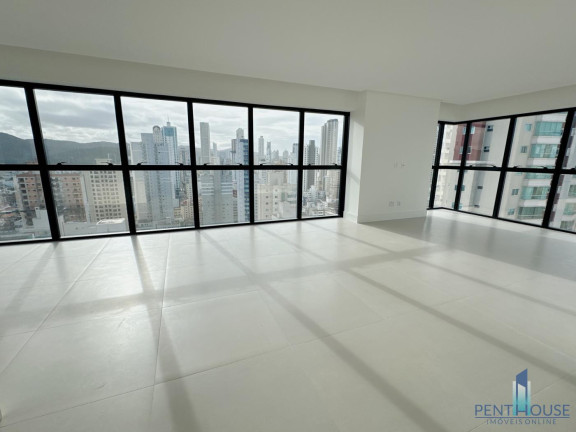 Imagem Apartamento com 4 Quartos à Venda, 152 m² em Centro - Balneário Camboriú Imagem Apartamento com 4 Quartos à Venda, 152 m² em Centro - Balneário Camboriú