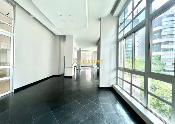 Imagem Imóvel com 4 Quartos à Venda, 125 m² em Belvedere - Belo Horizonte Imagem Imóvel com 4 Quartos à Venda, 125 m² em Belvedere - Belo Horizonte