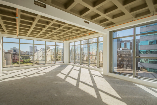 Imagem Sala Comercial à Venda, 344 m² em Moinhos De Vento - Porto Alegre Imagem Sala Comercial à Venda, 344 m² em Moinhos De Vento - Porto Alegre