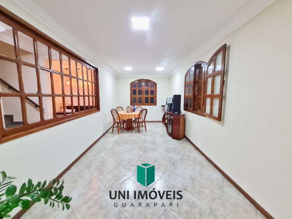 Imagem Casa com 3 Quartos à Venda, 272 m² em Itapebussu - Guarapari