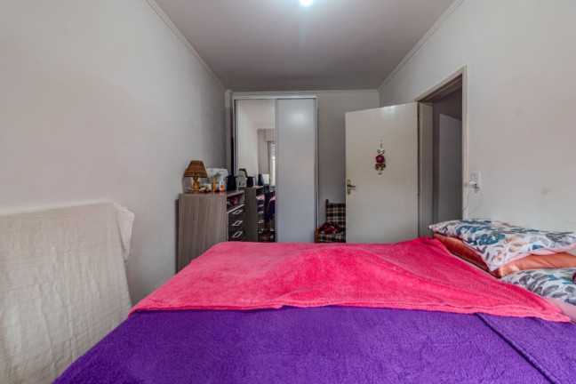 Imagem Imóvel com 2 Quartos à Venda, 56 m² em Menino Deus - Porto Alegre Imagem Imóvel com 2 Quartos à Venda, 56 m² em Menino Deus - Porto Alegre
