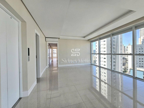 Imagem Apartamento com 4 Quartos à Venda, 145 m² em Quadra Mar Centro - Balneário Camboriú Imagem Apartamento com 4 Quartos à Venda, 145 m² em Quadra Mar Centro - Balneário Camboriú