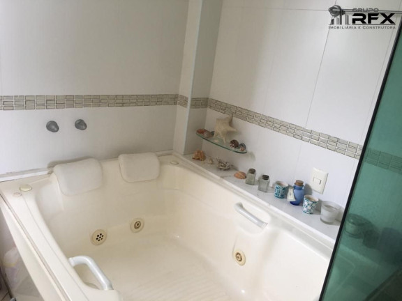 Imagem Apartamento com 3 Quartos à Venda, 166 m² em Icaraí - Niterói