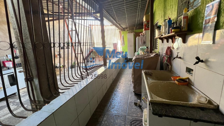 Imagem Casa com 3 Quartos à Venda, 150 m² em Recanto Das Emas - Brasília