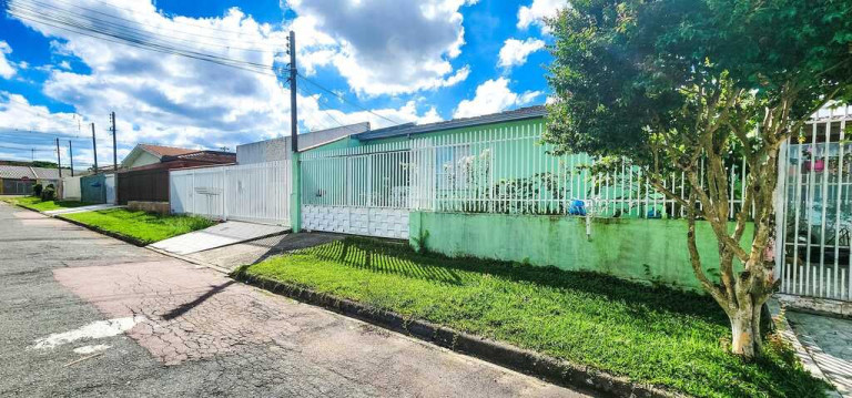 Imagem Casa com 3 Quartos à Venda, 70 m² em Boqueirão - Curitiba Imagem Casa com 3 Quartos à Venda, 70 m² em Boqueirão - Curitiba