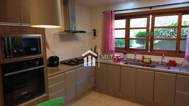 Imagem Imóvel com 3 Quartos à Venda, 690 m² em Alpes Da Cantareira - Mairiporã