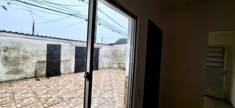 Imagem Casa com 3 Quartos à Venda, 158 m² em Samambaia - Praia Grande Imagem Casa com 3 Quartos à Venda, 158 m² em Samambaia - Praia Grande