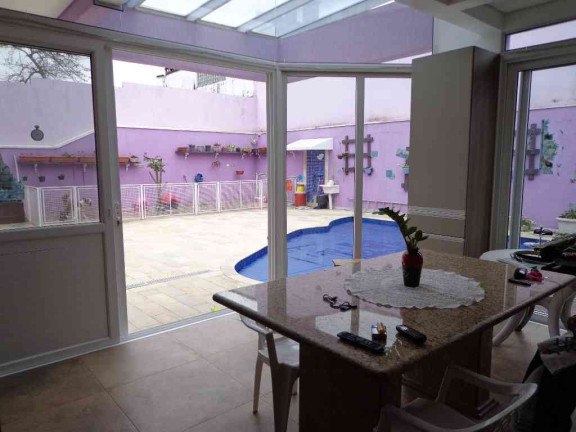 Imagem Casa com 4 Quartos à Venda, 480 m² em Aruã - Mogi Das Cruzes Imagem Casa com 4 Quartos à Venda, 480 m² em Aruã - Mogi Das Cruzes